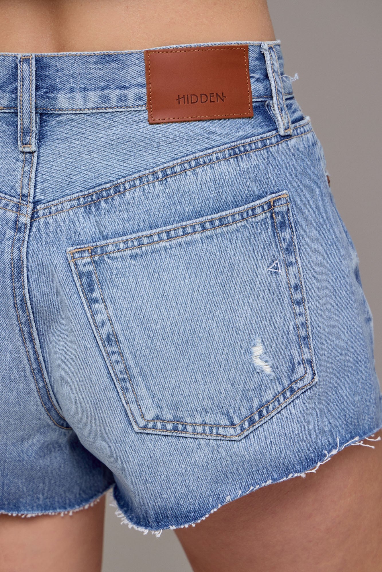 Medium Light High Rise Shorts - Clothe Boutique