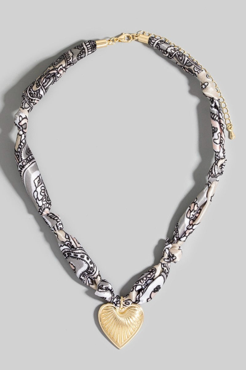 Textured Heart Bandana Necklace Gray