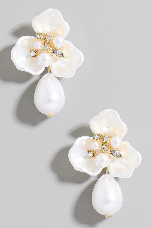 Acrylic Pearl Flower Studs