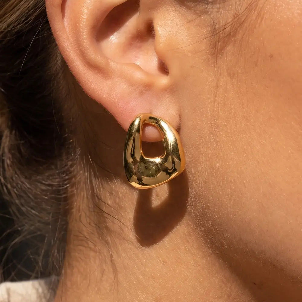 Open Link Studs
