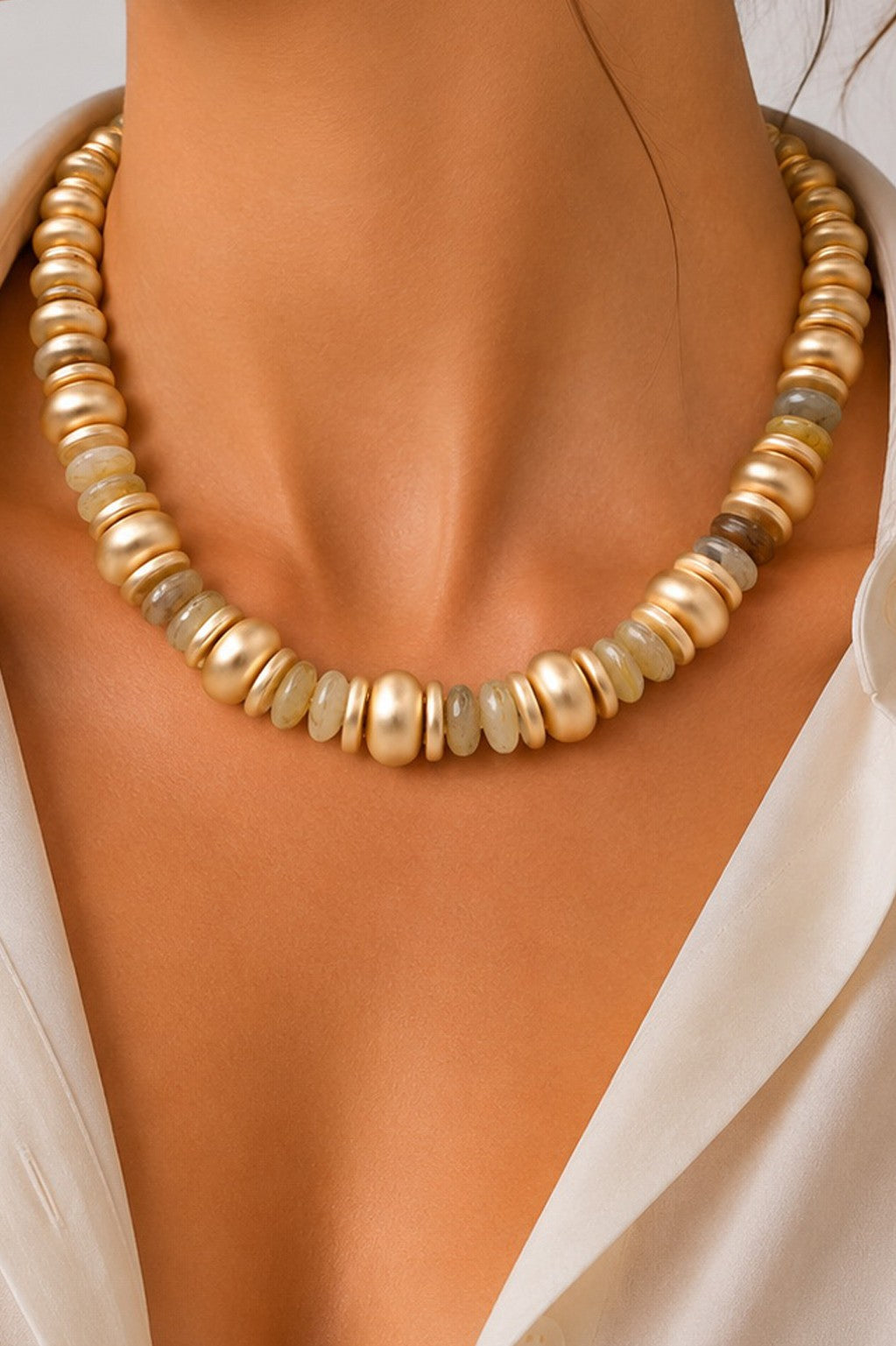 Matte Disc Necklace Natural