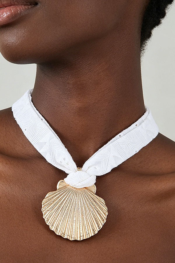 Seashell Wrap Necklace
