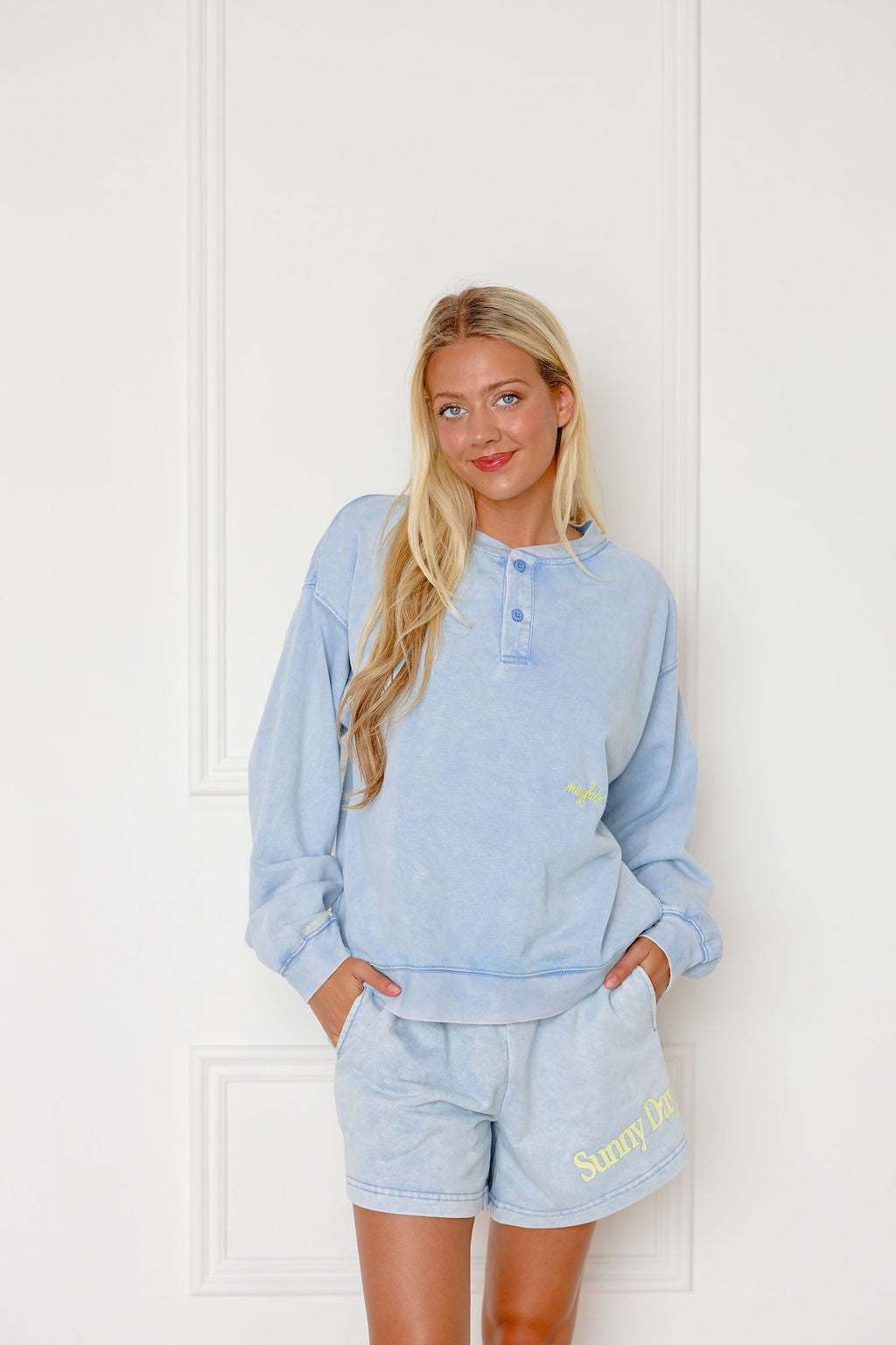 Sunny Days Sweatshorts