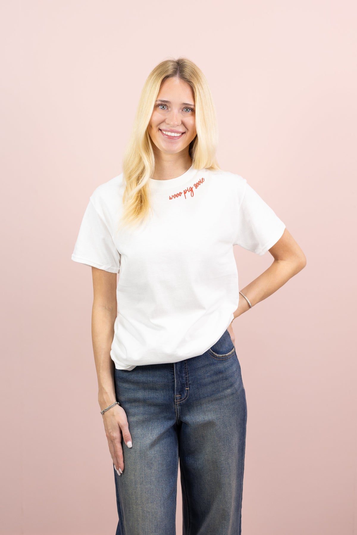 Wooo Pig Sooie Embroidered T-shirt
