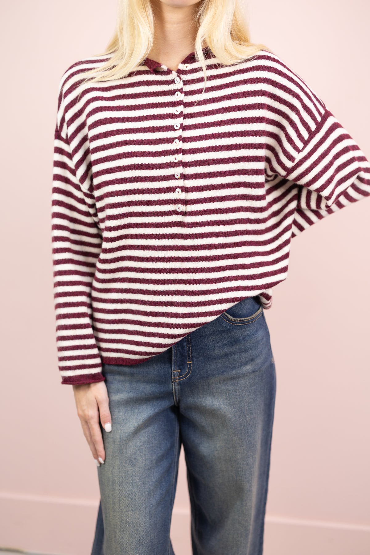 Stripe Henley Sweater Wine/Cream
