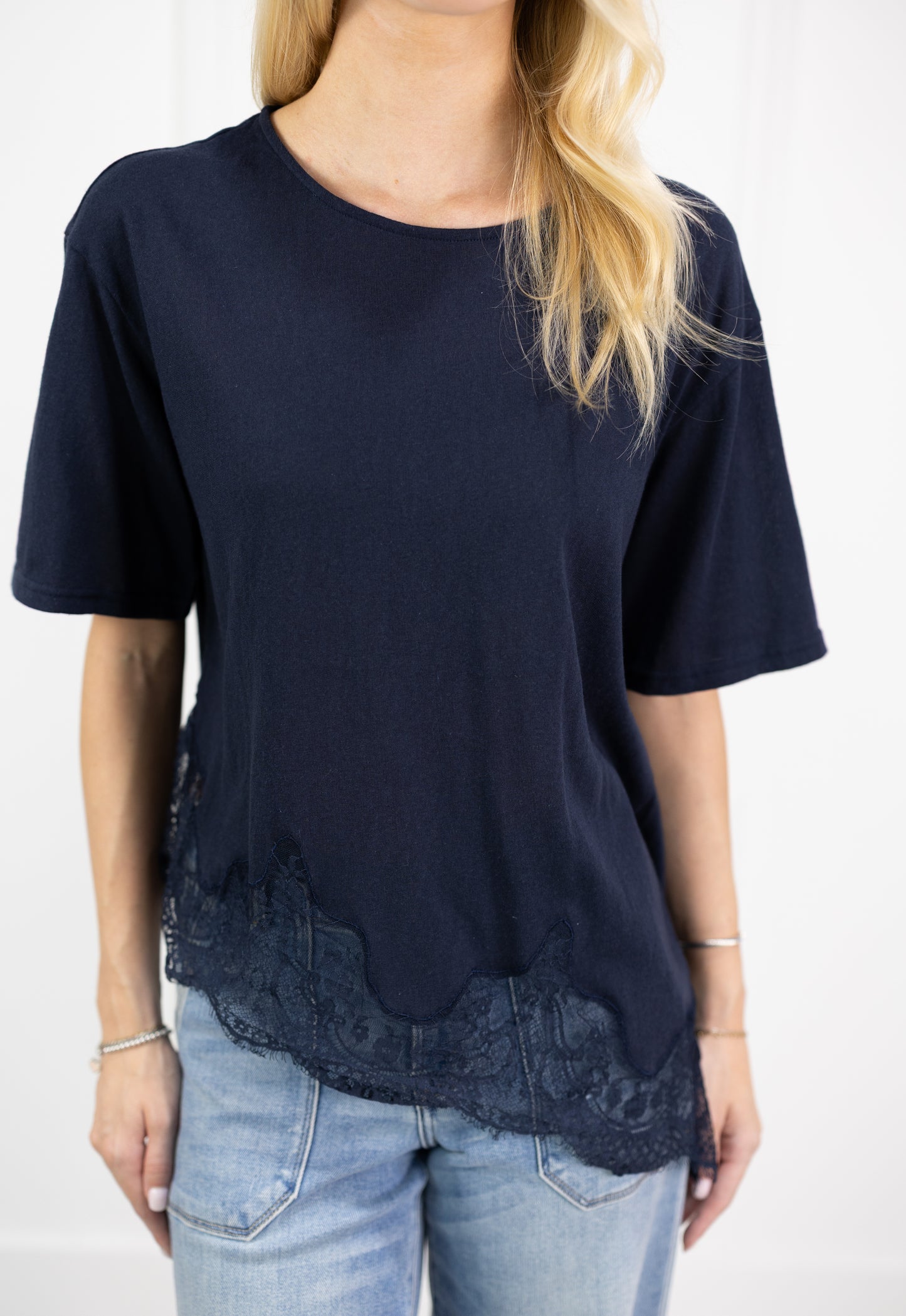 Slub Lace Hem Tee Navy