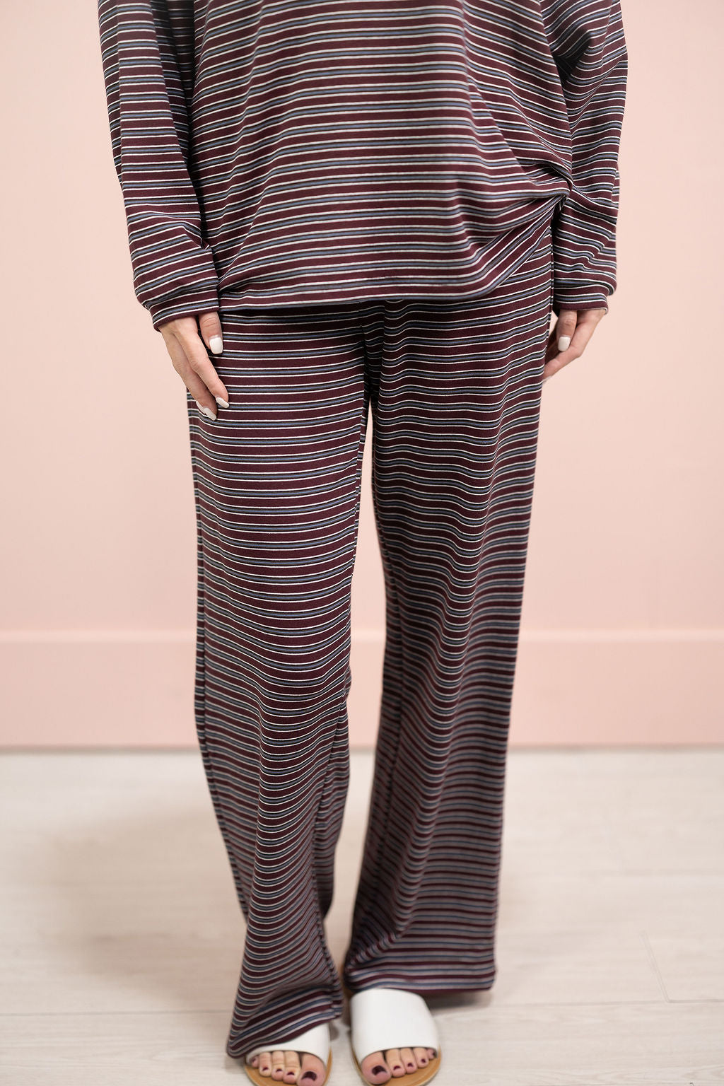 Multi Stripe Knit Pants Wine