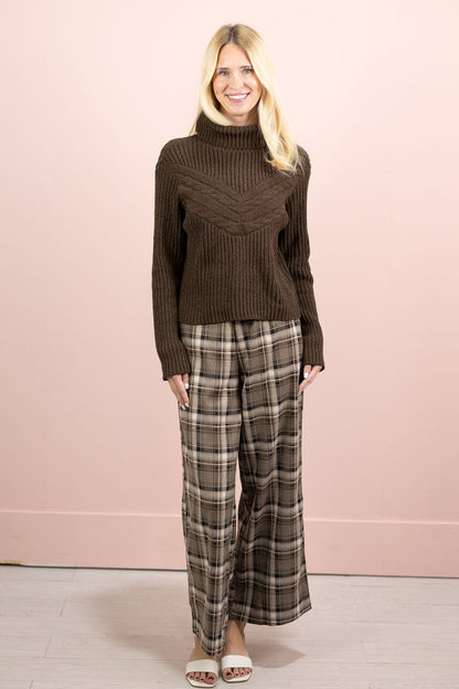 Annie Turtleneck Sweater Brown