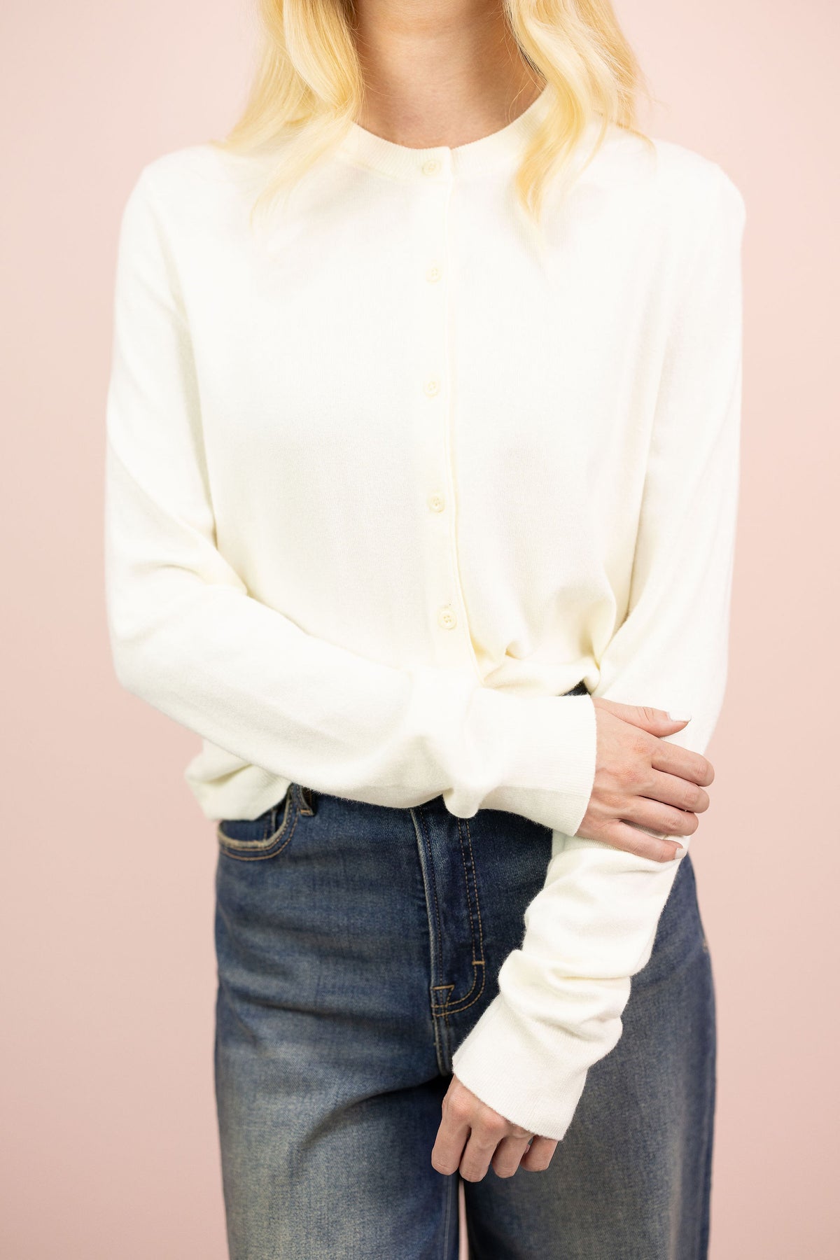 Essential Cardigan Ivory