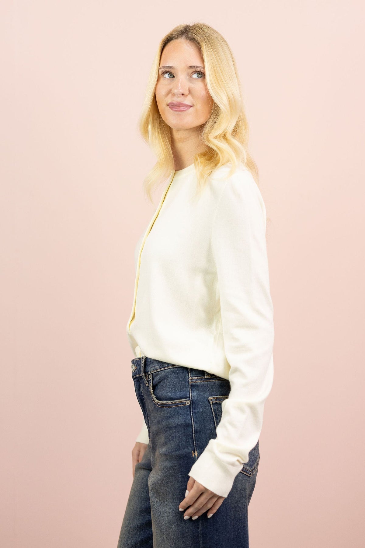 Essential Cardigan Ivory