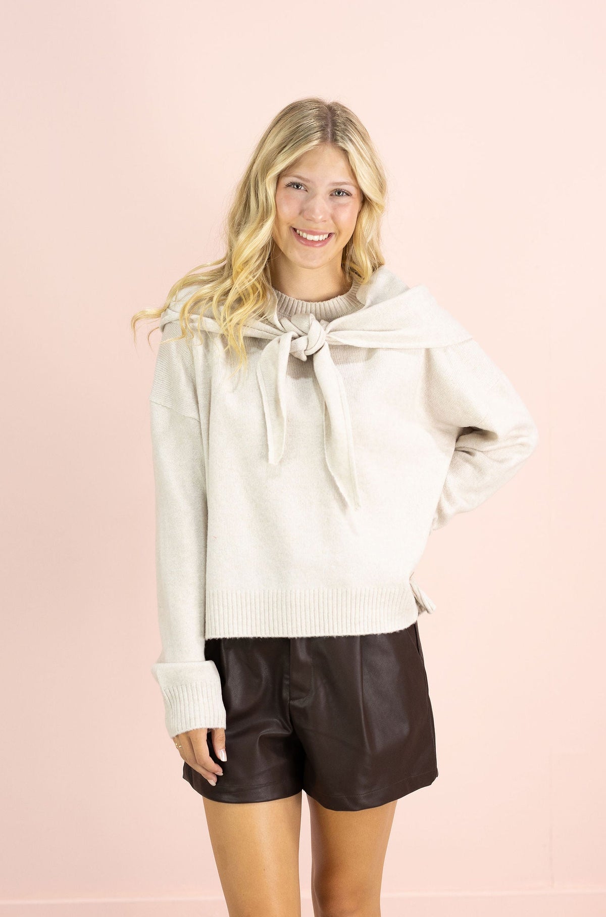 Crewneck Sweater w/ Scarf