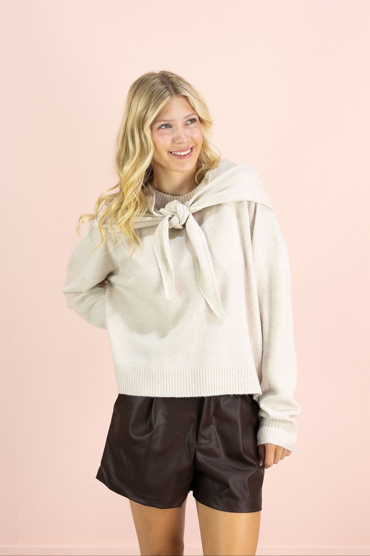 Crewneck Sweater w/ Scarf