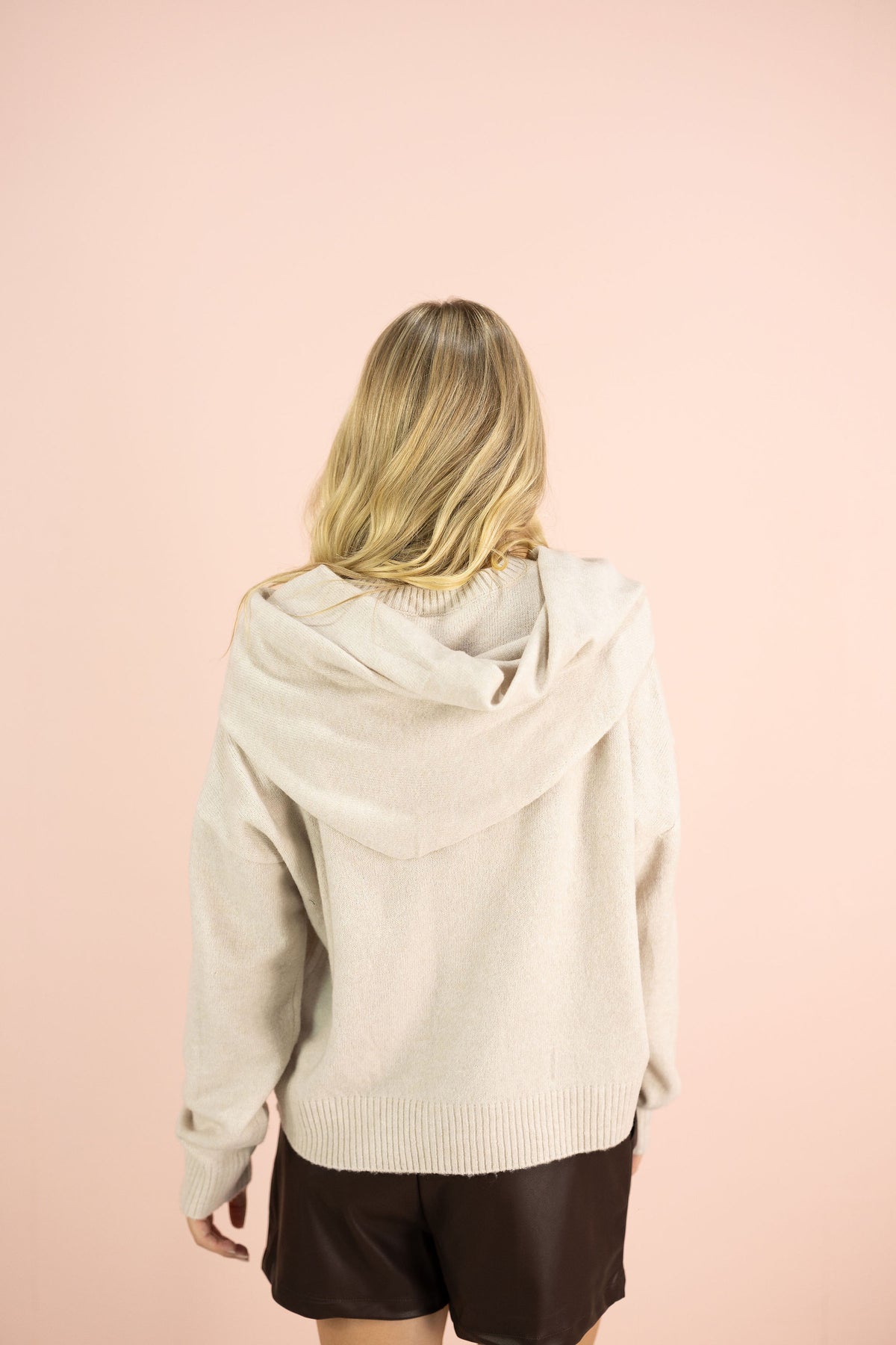 Crewneck Sweater w/ Scarf