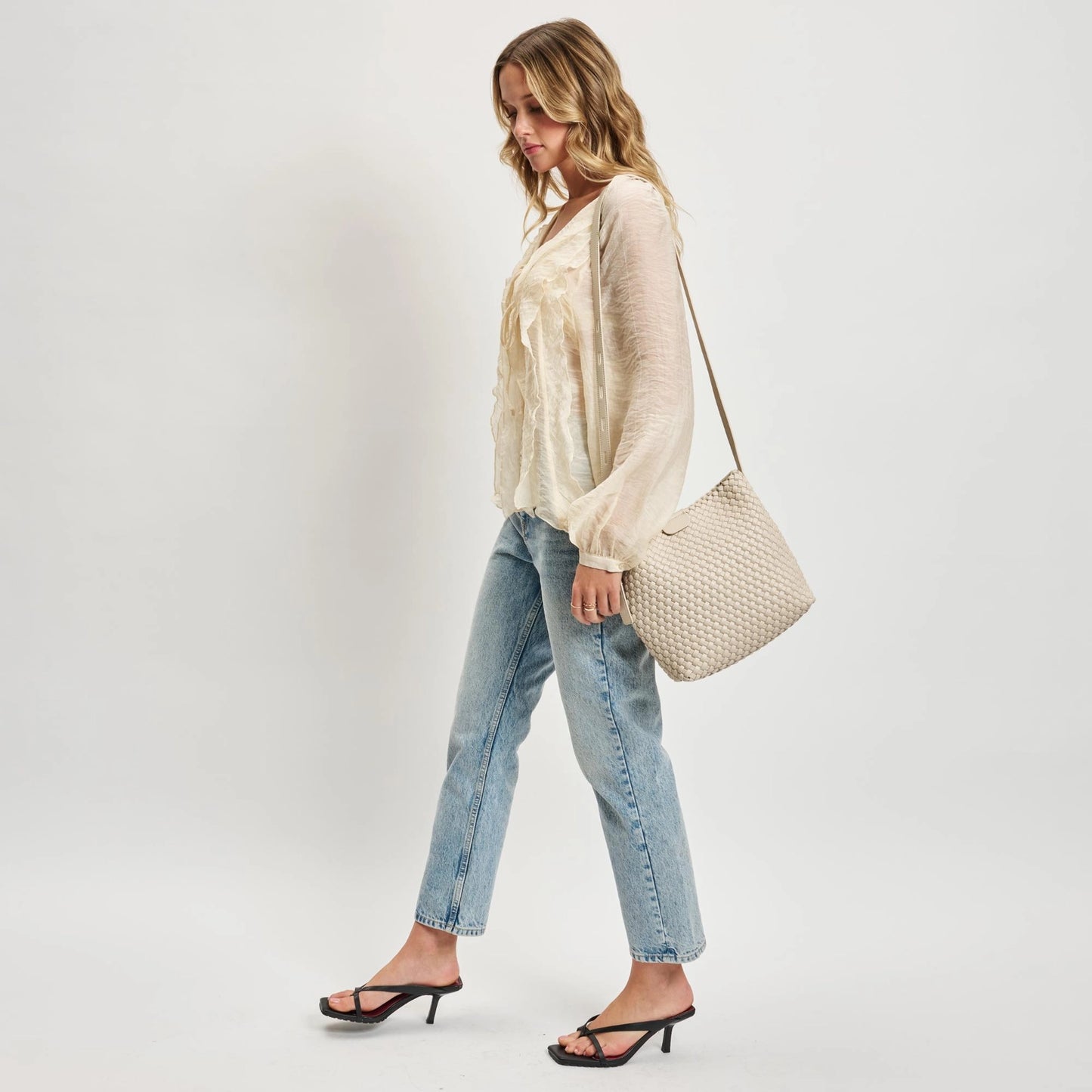 Isadora Bucket Bag Ivory