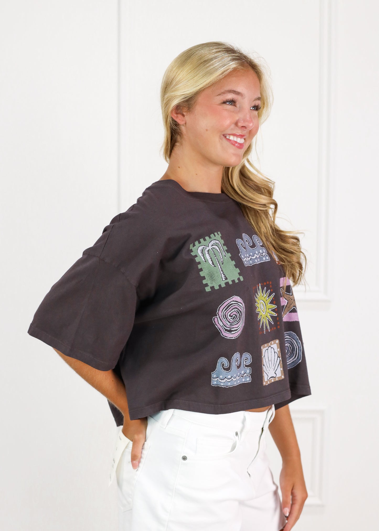 Seaside Doodle Cropped OS Tee