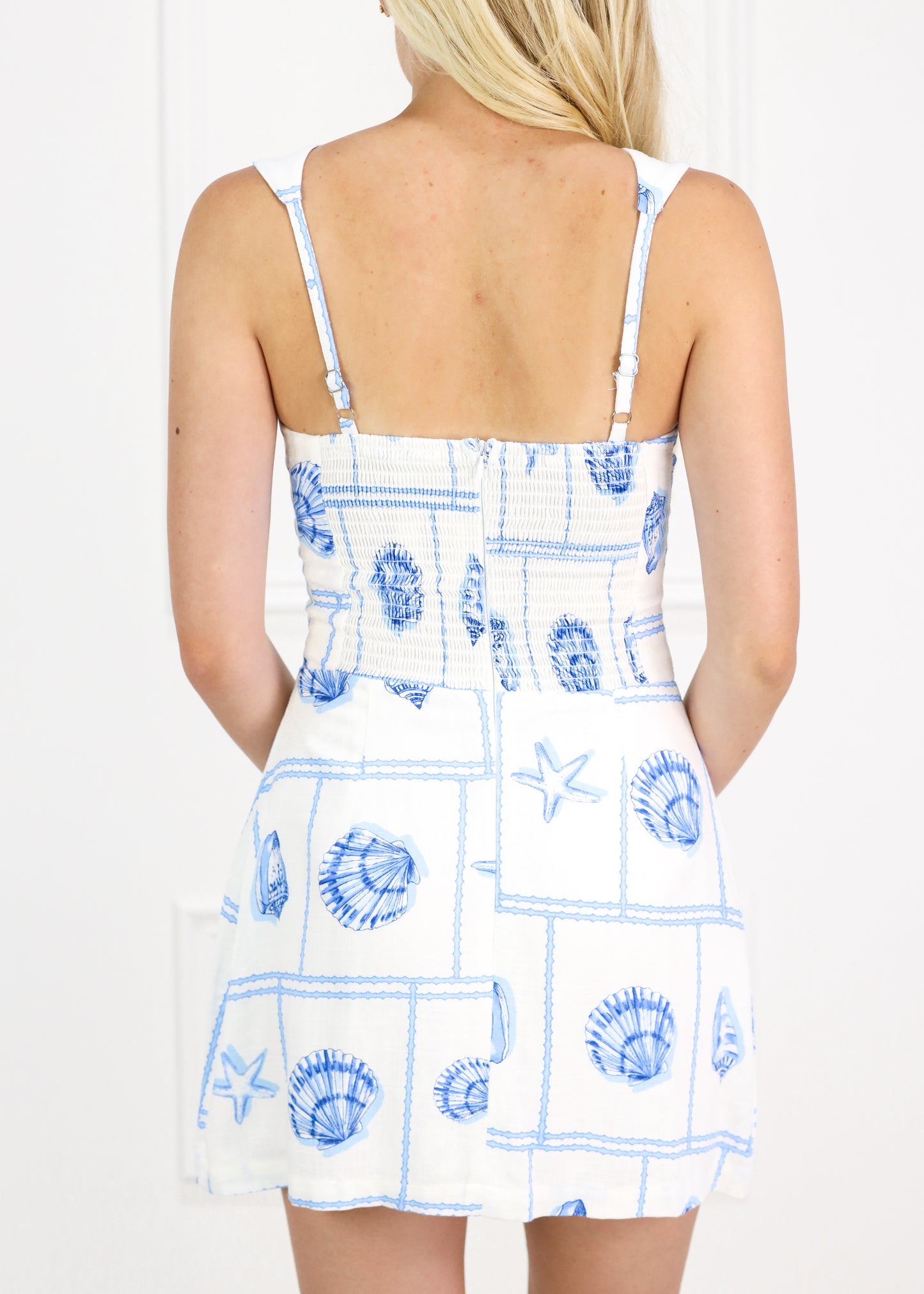 Shell Tie Front Pocket Dress