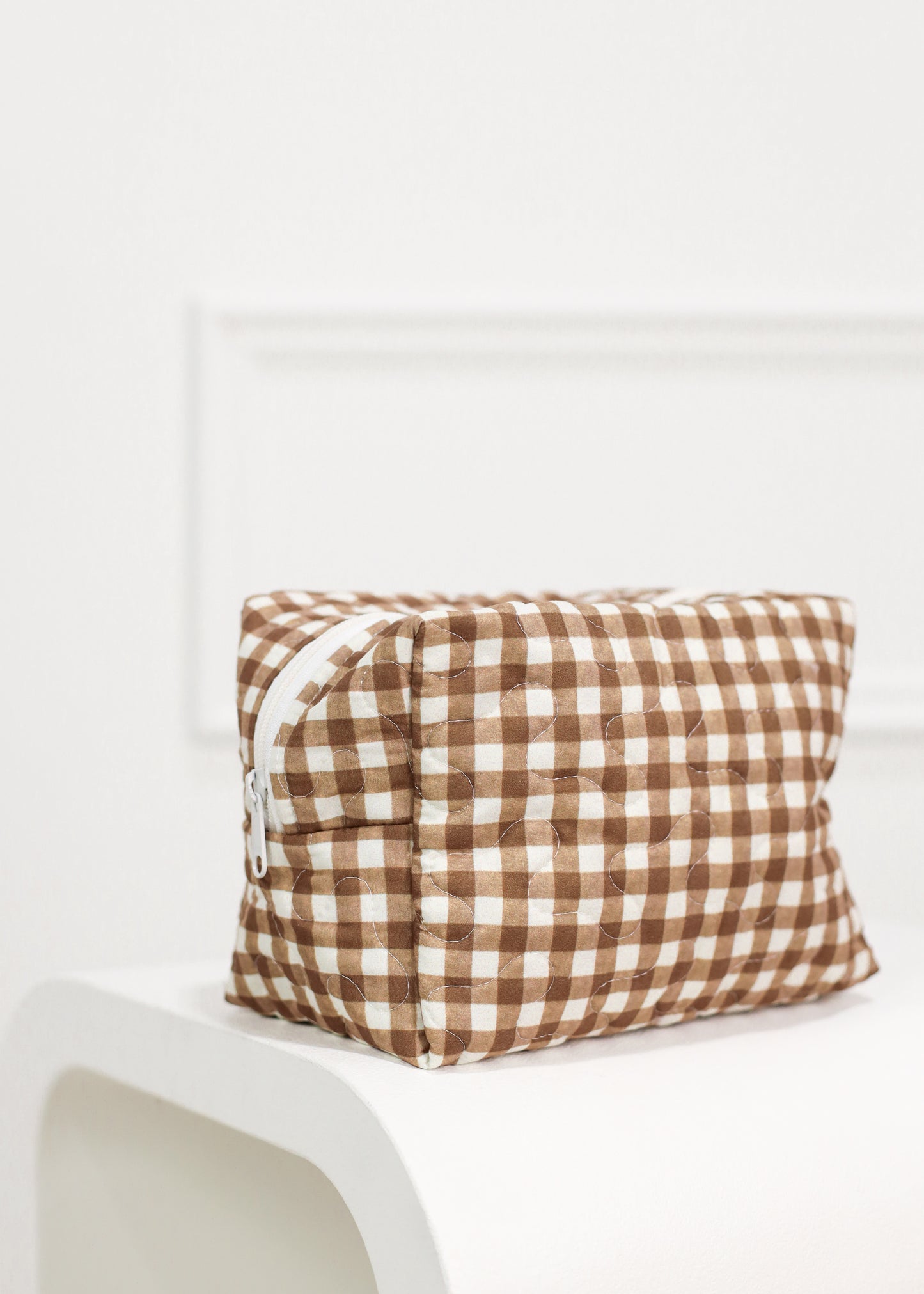 Brown Gingham Quilted Makeup Bag L