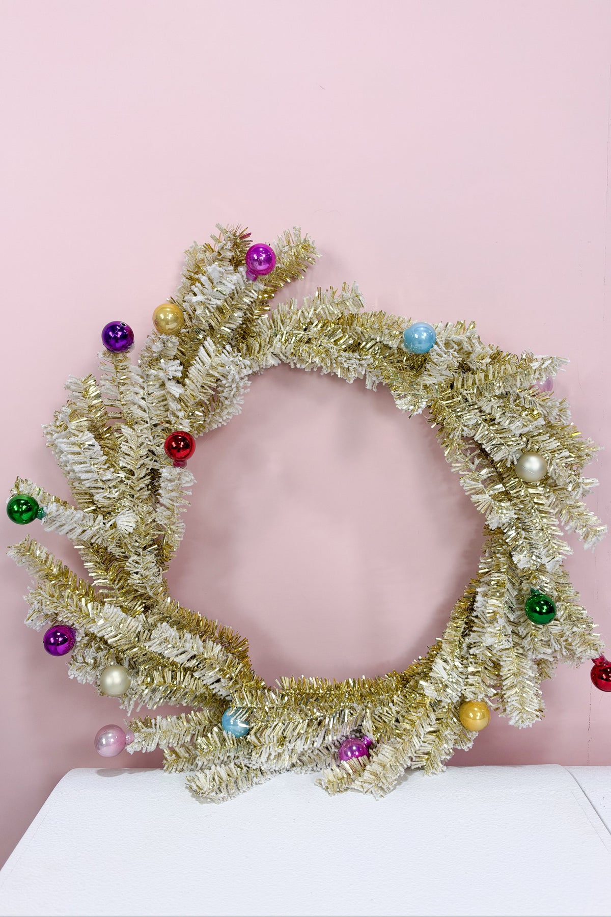 Christmas Wreath w/ Ornaments