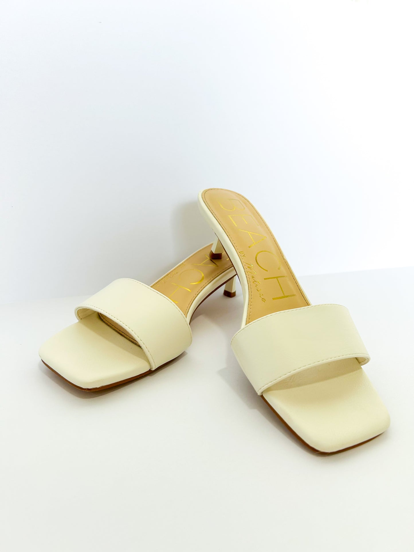 Matisse Capricorn Heels Ivory
