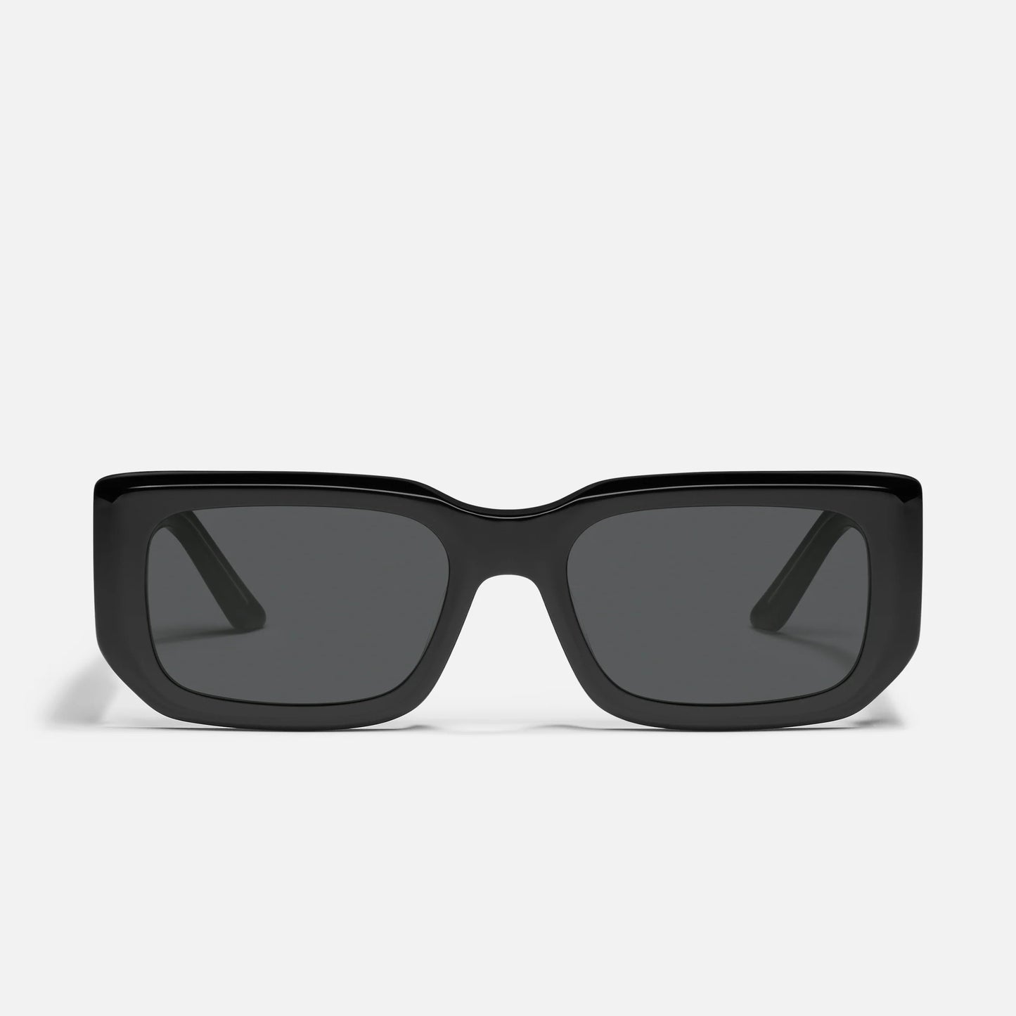 Tell Me More Quay Sunglasses - Black/Smoke