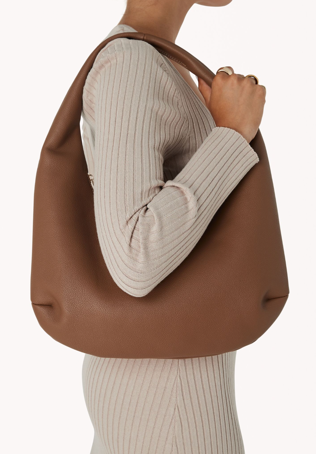 Sandy Billini Shoulder Bag