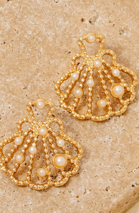 Shell Wire Studs