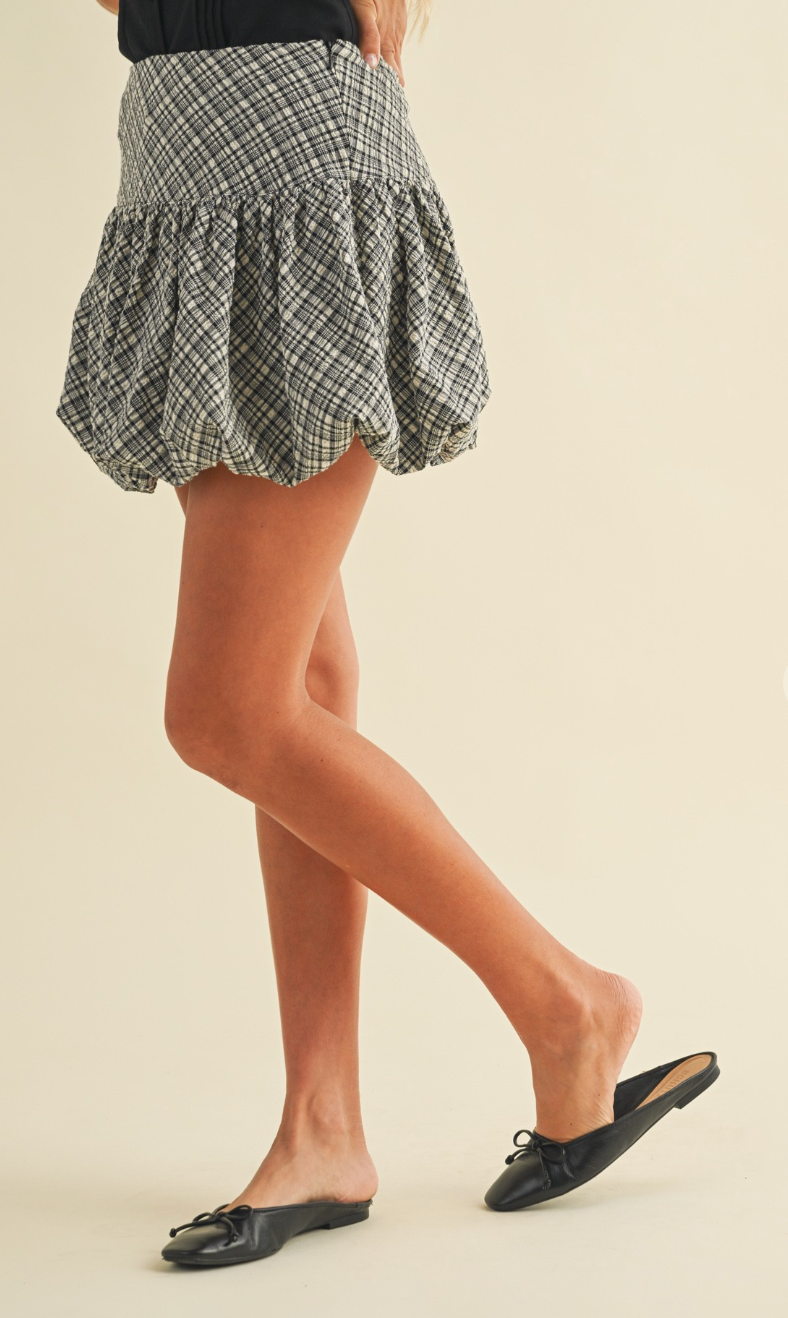 Black Plaid Bubble Hem Skirt