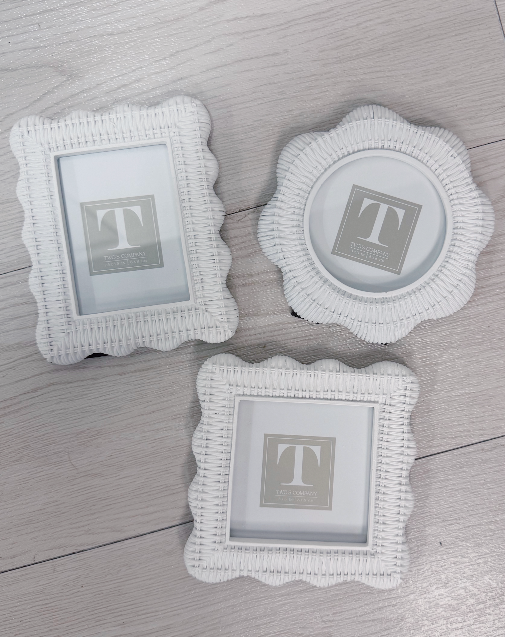 Rattan Weave Small Frame - Clothe Boutique