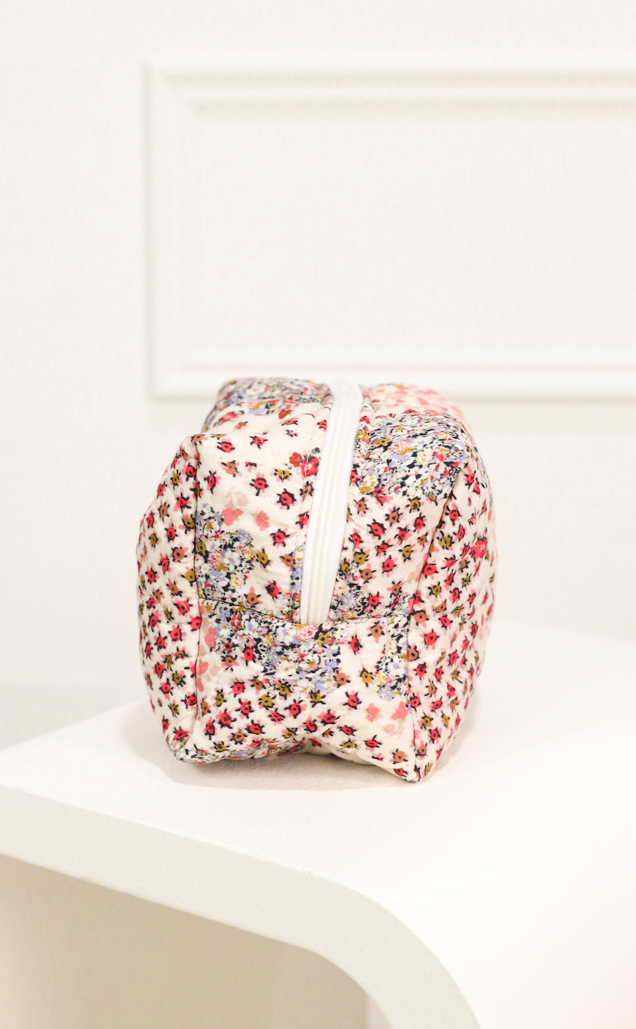 Winchester Rose Quilted Makeup Bag L