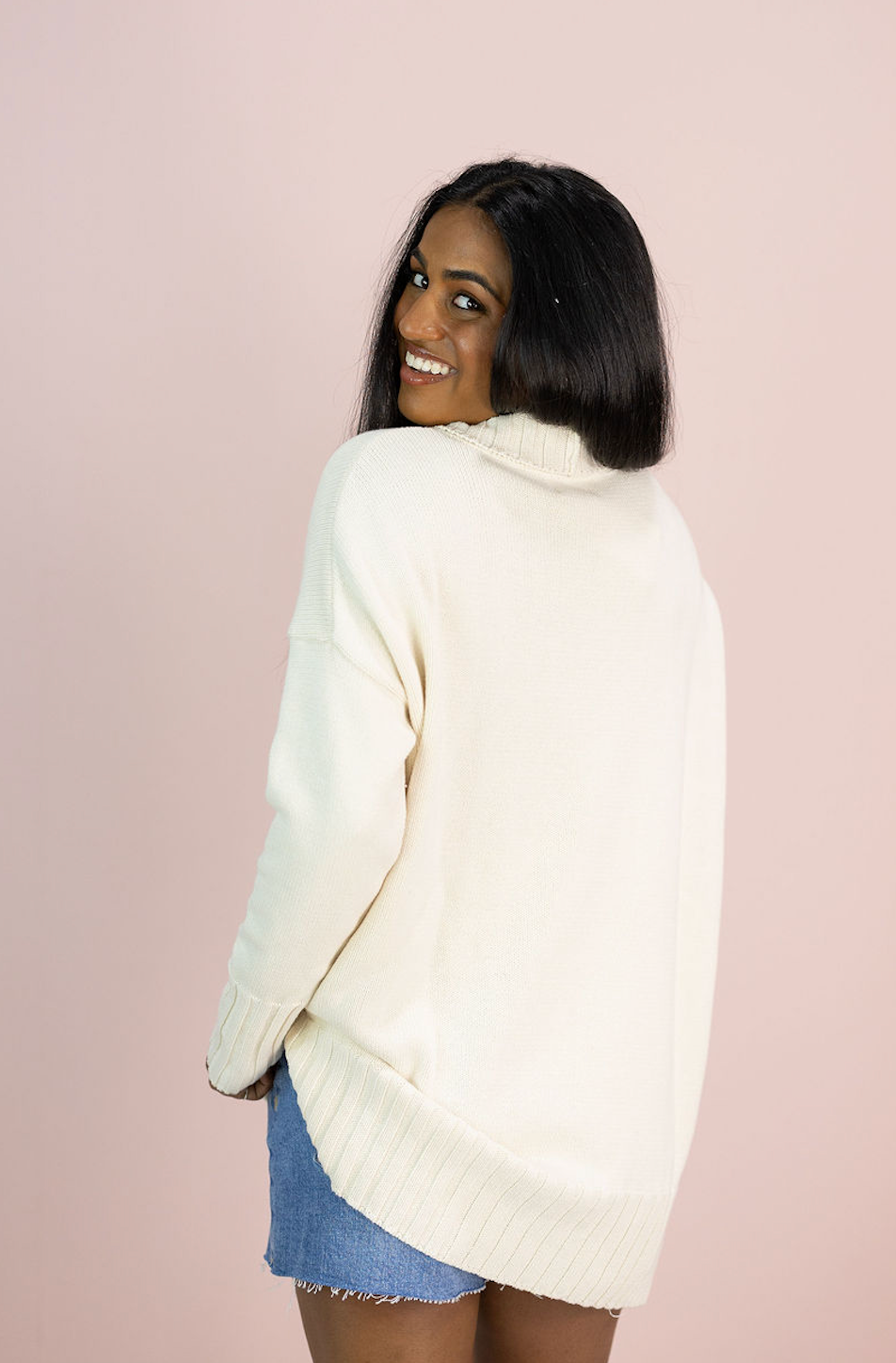 Arkansas Embossed Turtleneck Sweater - Clothe Boutique