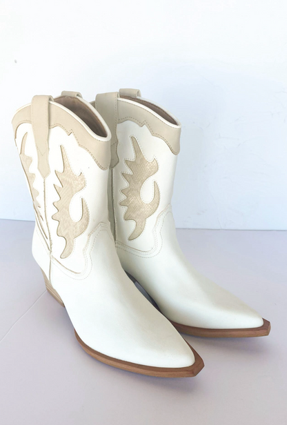 Jackie Cowboy Boots - Clothe Boutique