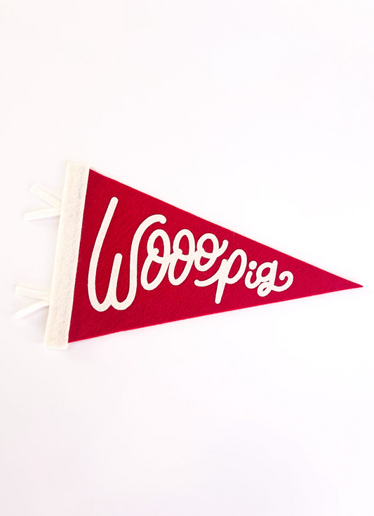 Red Wooo Pig Pennant