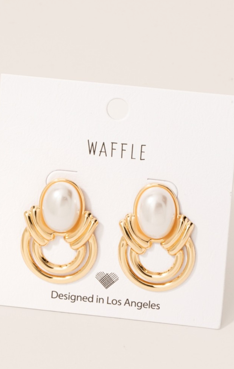 Oval Pearl Hoops