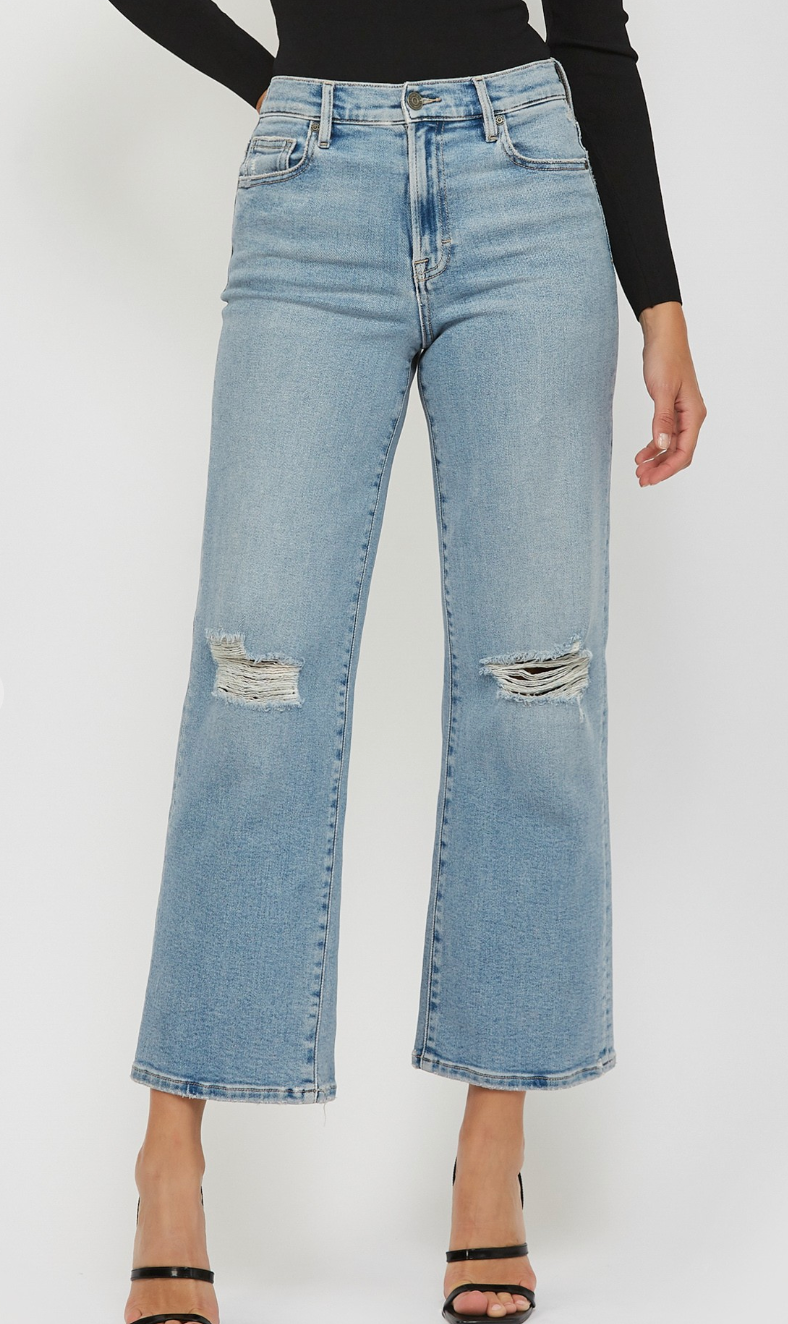 Medium Wash Logan Jeans