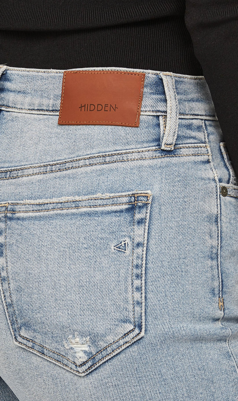 Medium Wash Logan Jeans