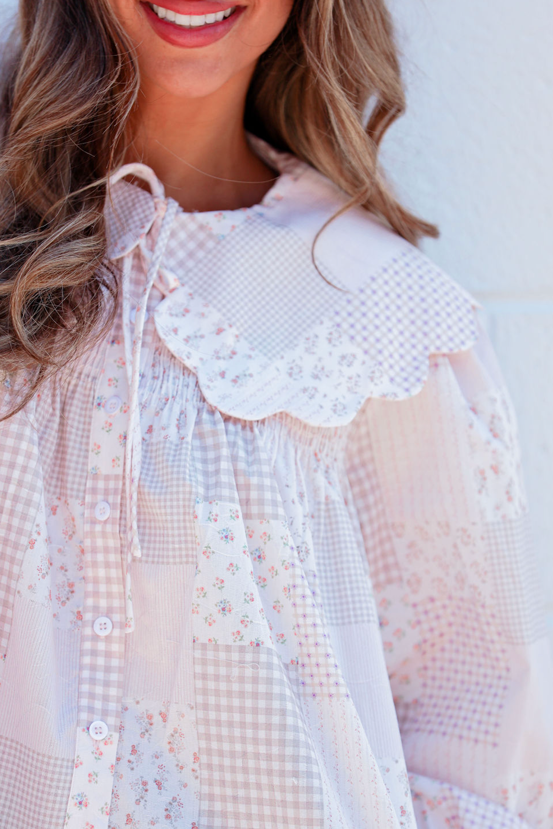Elle Scallop Collar Tie Blouse