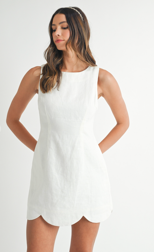 Scallop Hem Shift Dress White