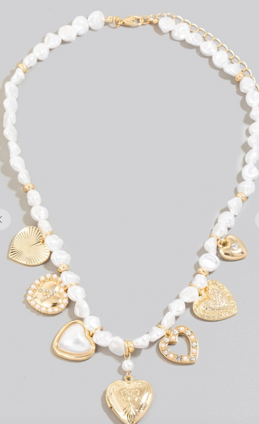 Heart Charms Pearl Necklace