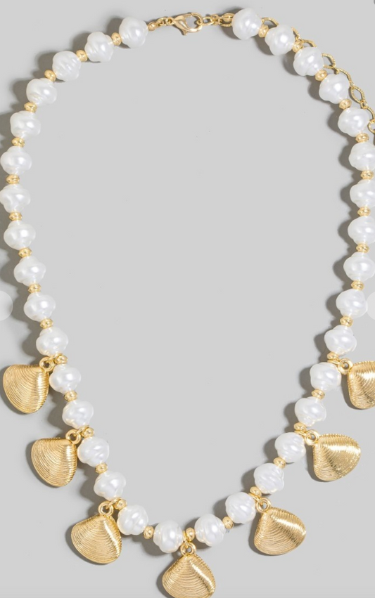 Clam Shell Pearl Necklace