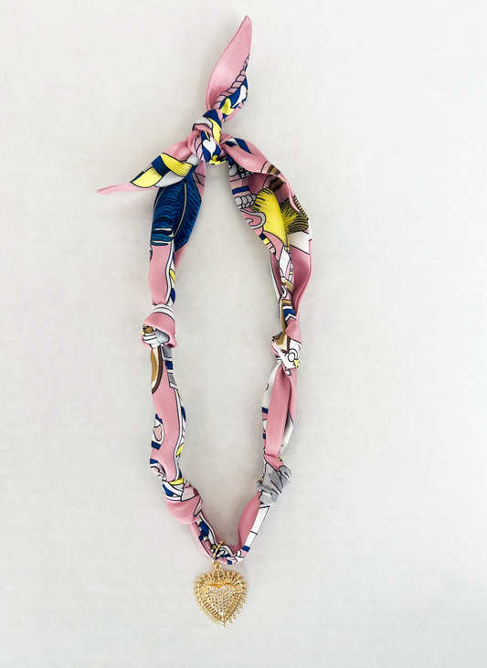 Queen Heart Pink Scarf Necklace