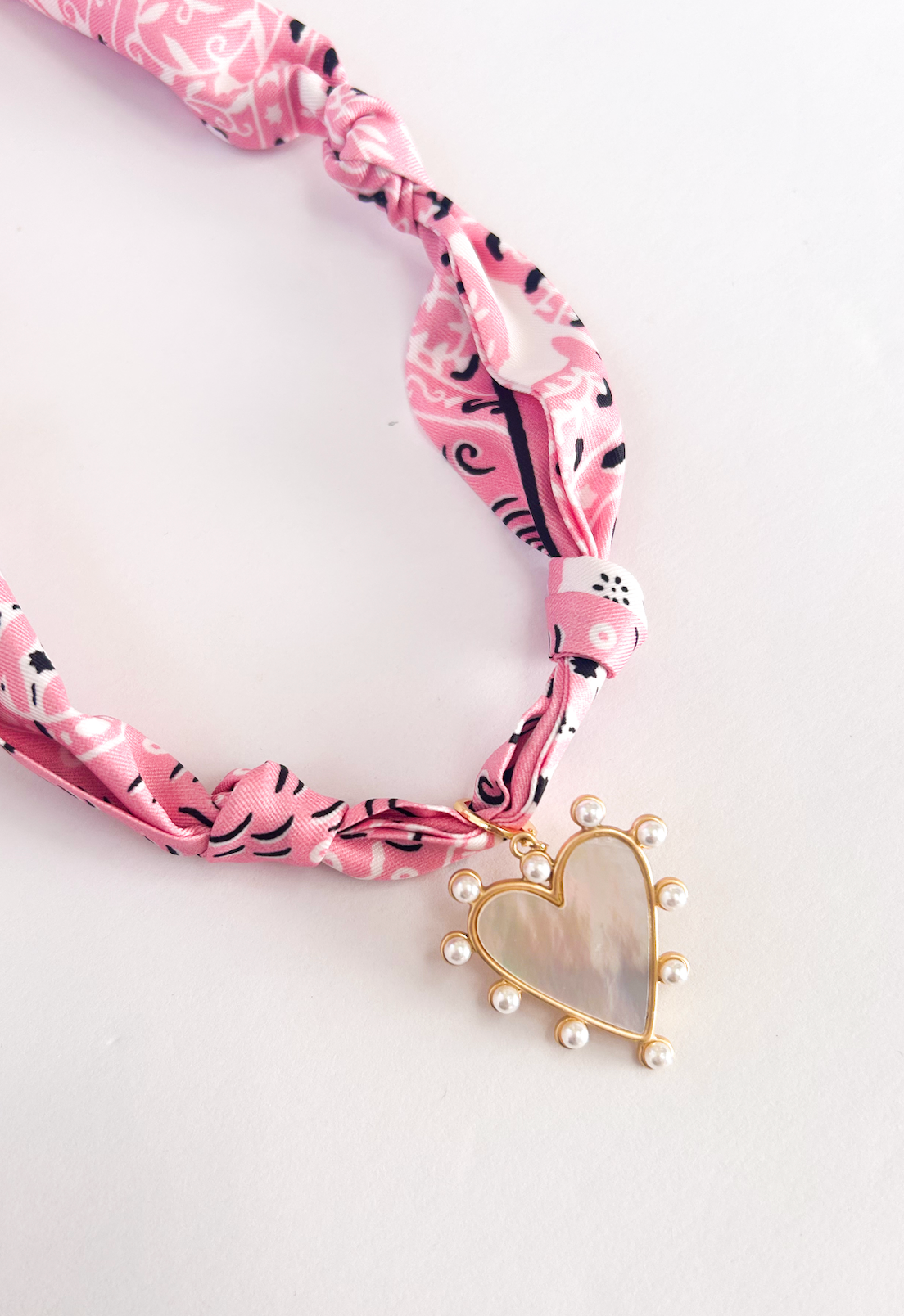 Barry Scarf Necklace
