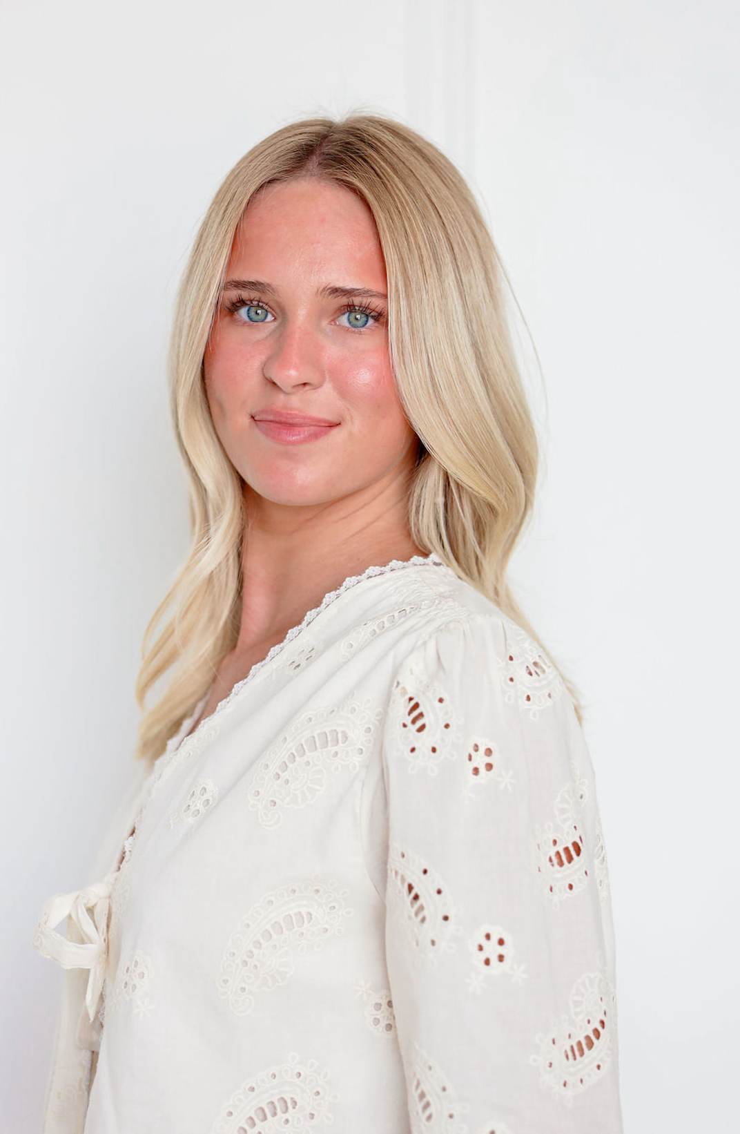 Eyelet Lace 3/4 Sleeve Blouse