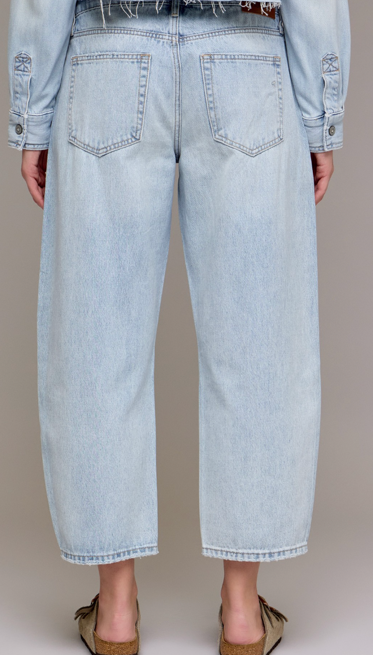 Sammie Barrel Jeans Light Wash