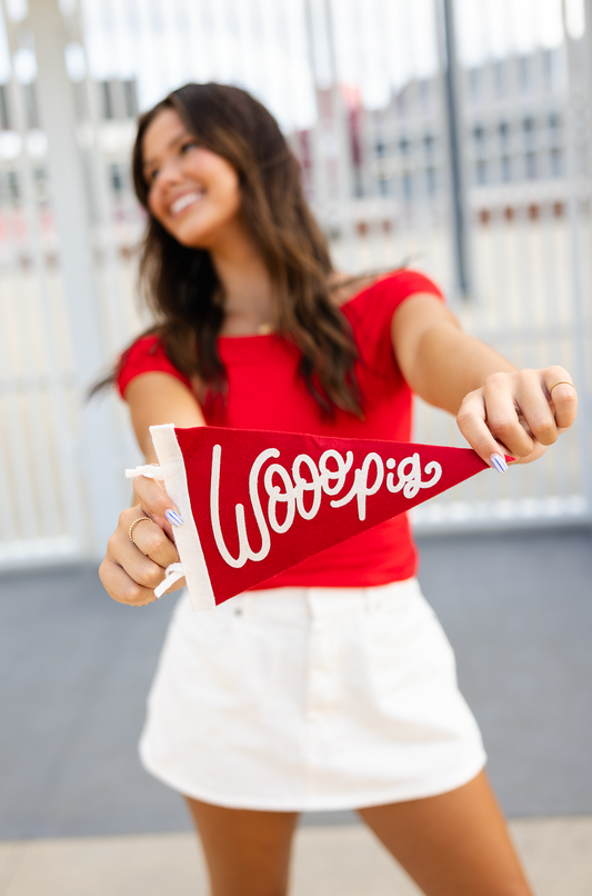 Red Wooo Pig Pennant