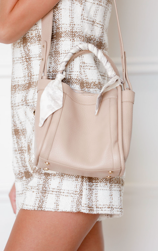 Medium Bucket Purse Beige
