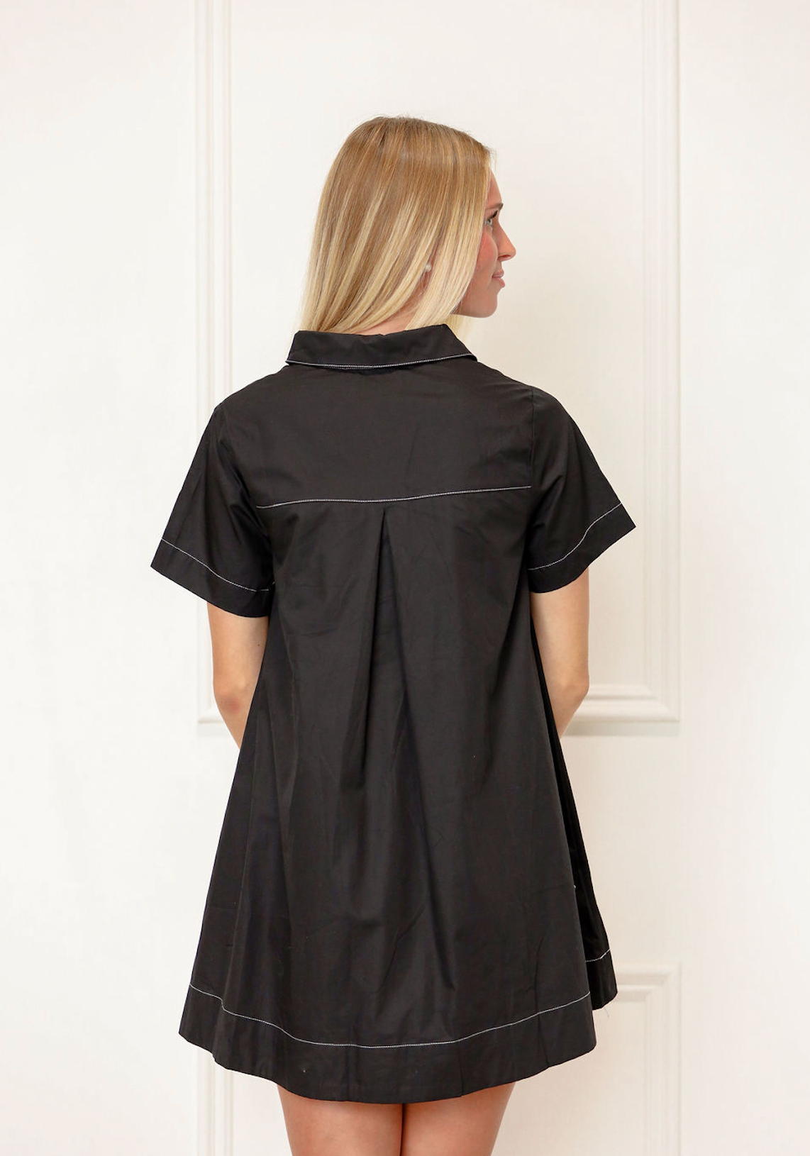 Black Pockets Collared Dress