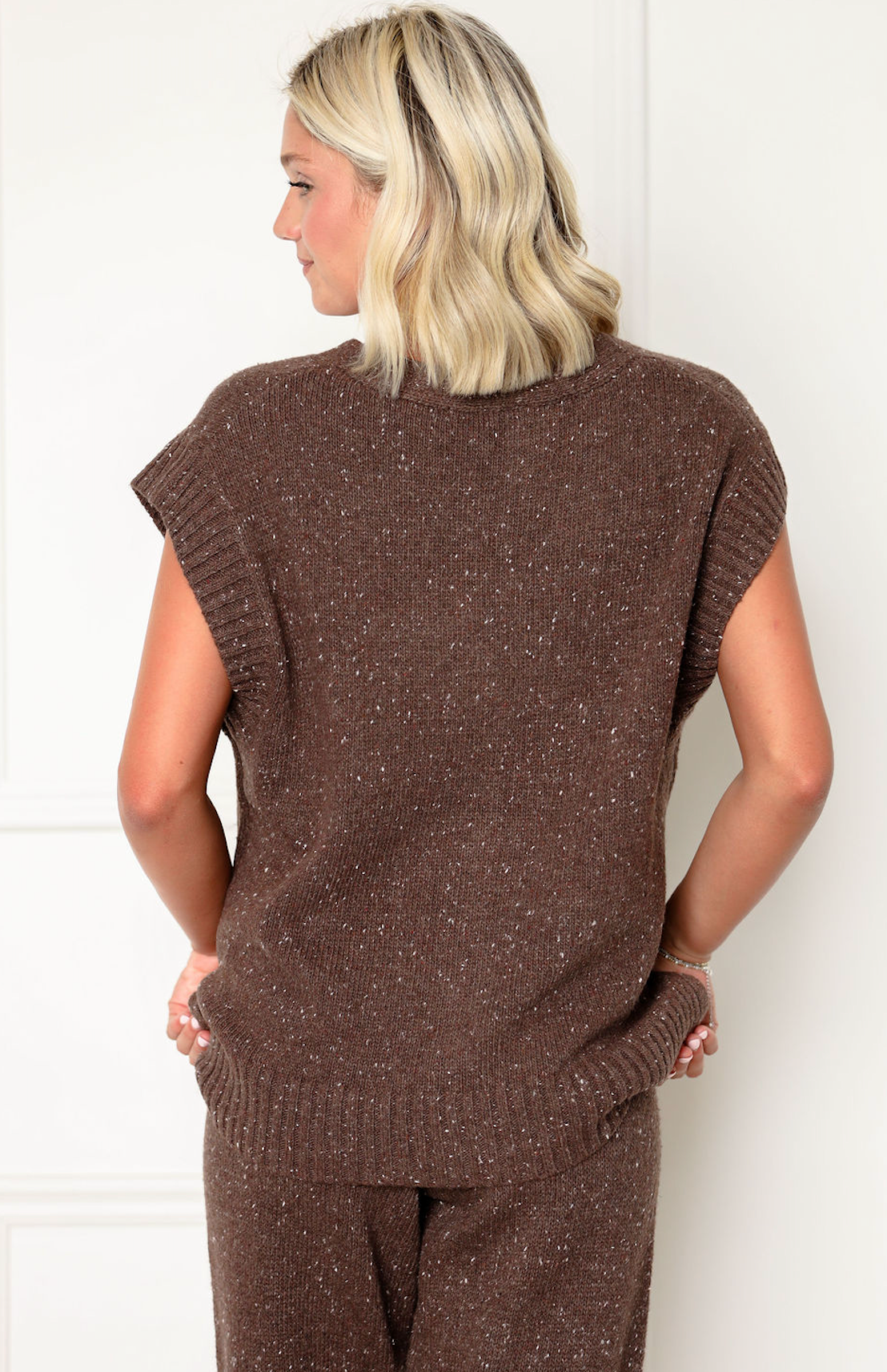 Hana Sweater Vest & Pants Set of 2