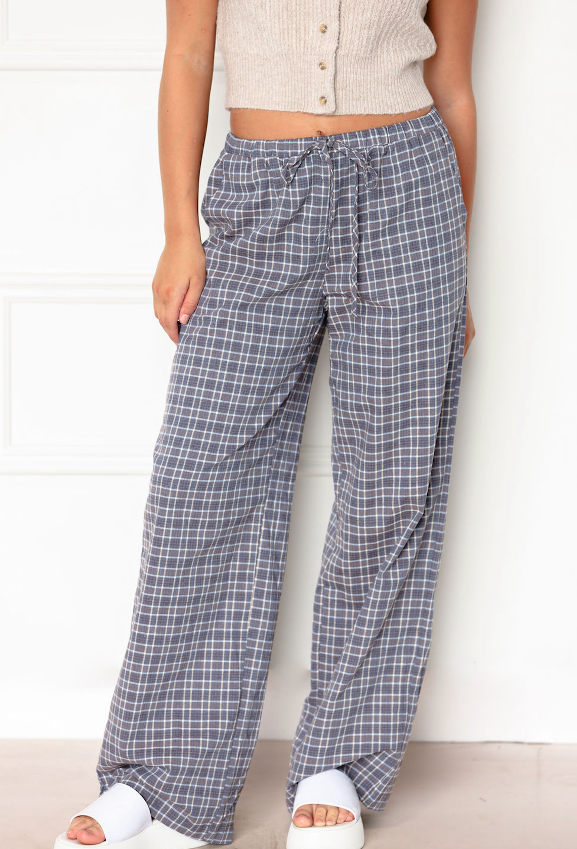 Navy Grid Pattern Plaid Pants