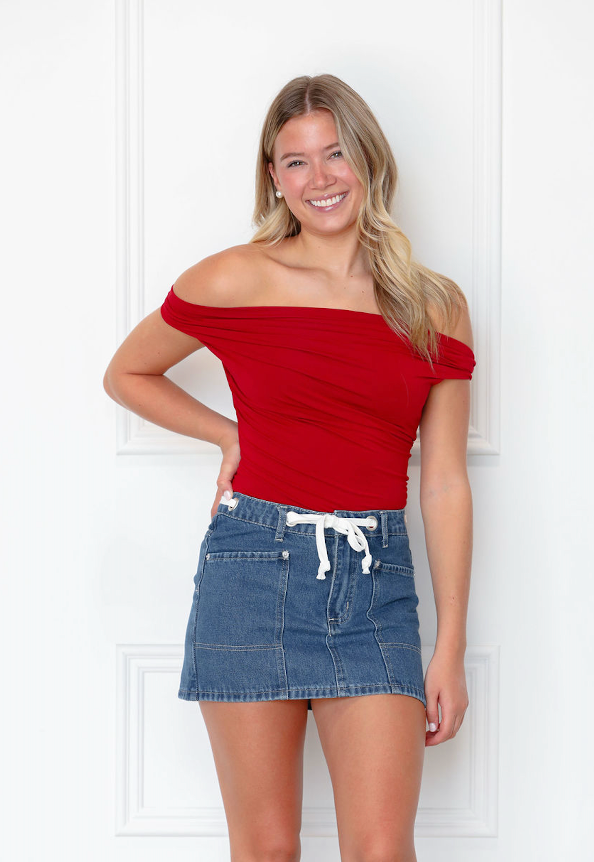 Mid-Waisted Eyelet Detail Skirt