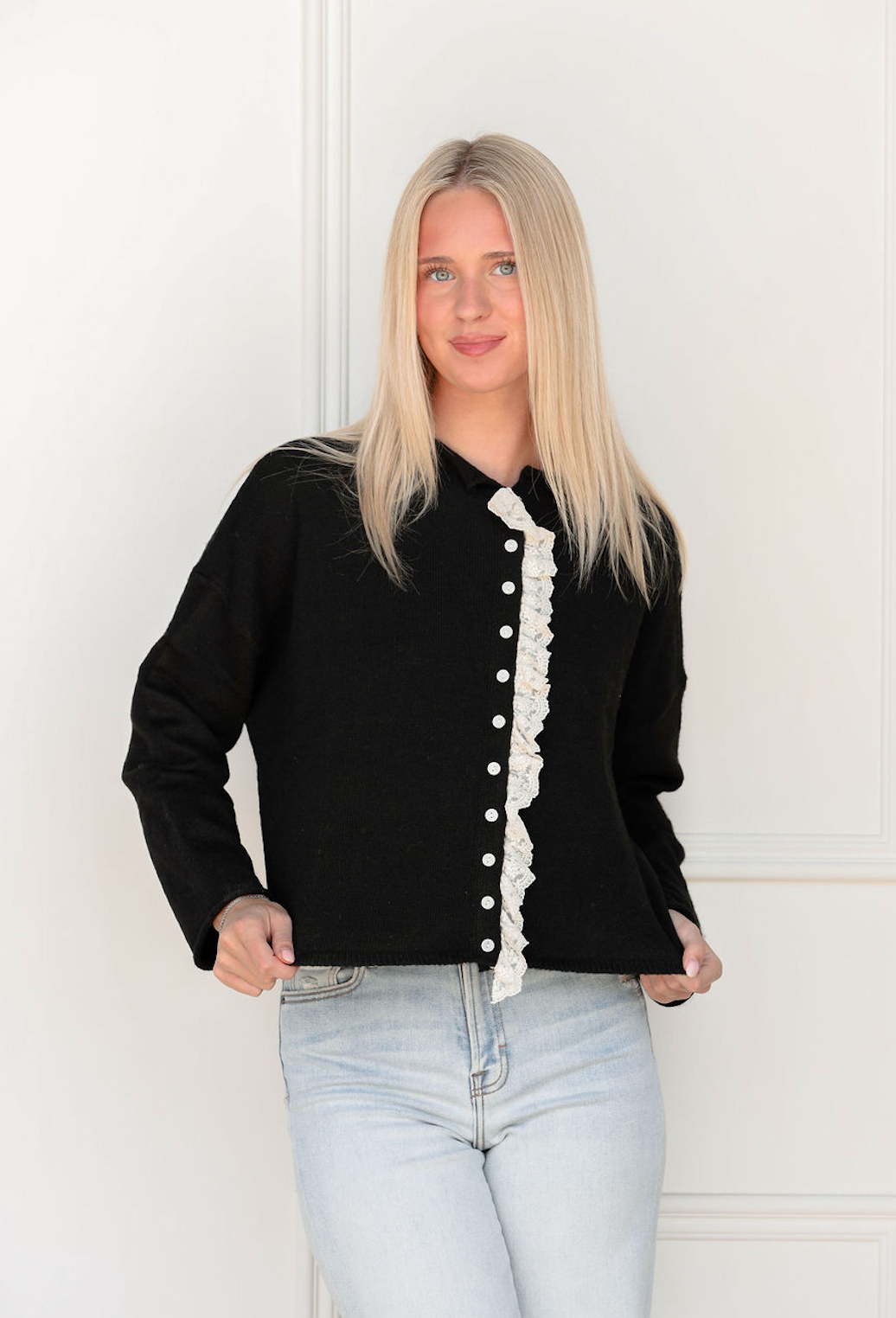 Lace Ruffle Edge Cardigan Black